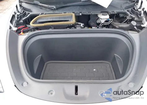 2021 Tesla Model Y Long Range Dual Motor All-Wheel Drive from USA, damaged, VIN 5YJYGDEE3MF102507